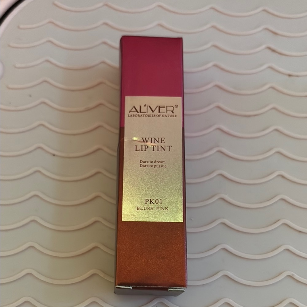 Wine Lip Tint - Blush Pink
